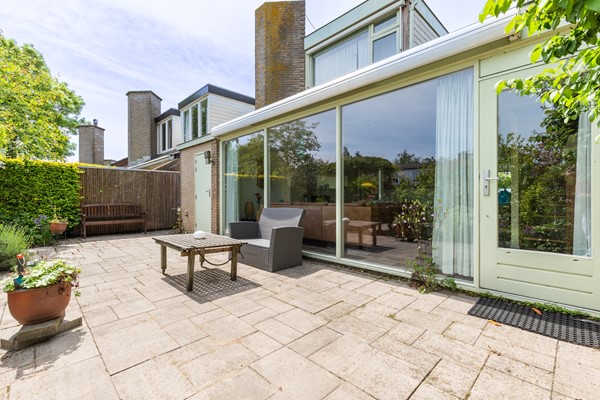 Medium property photo - Watertuin 22, 2362 XB Warmond